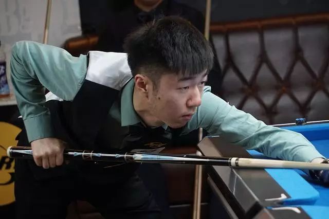 对抗激烈的 对抗激烈的