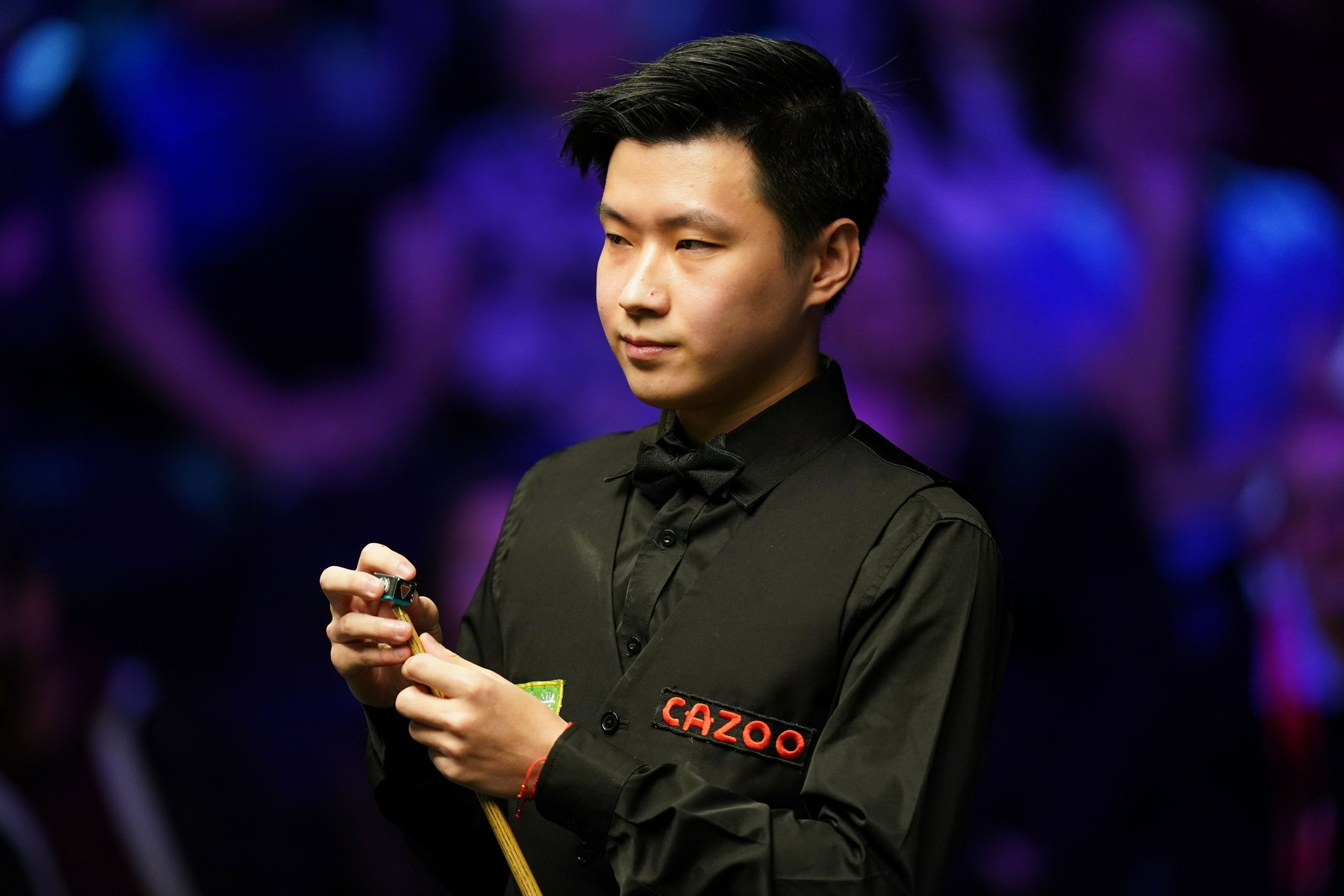 他无论是在 他无论是在