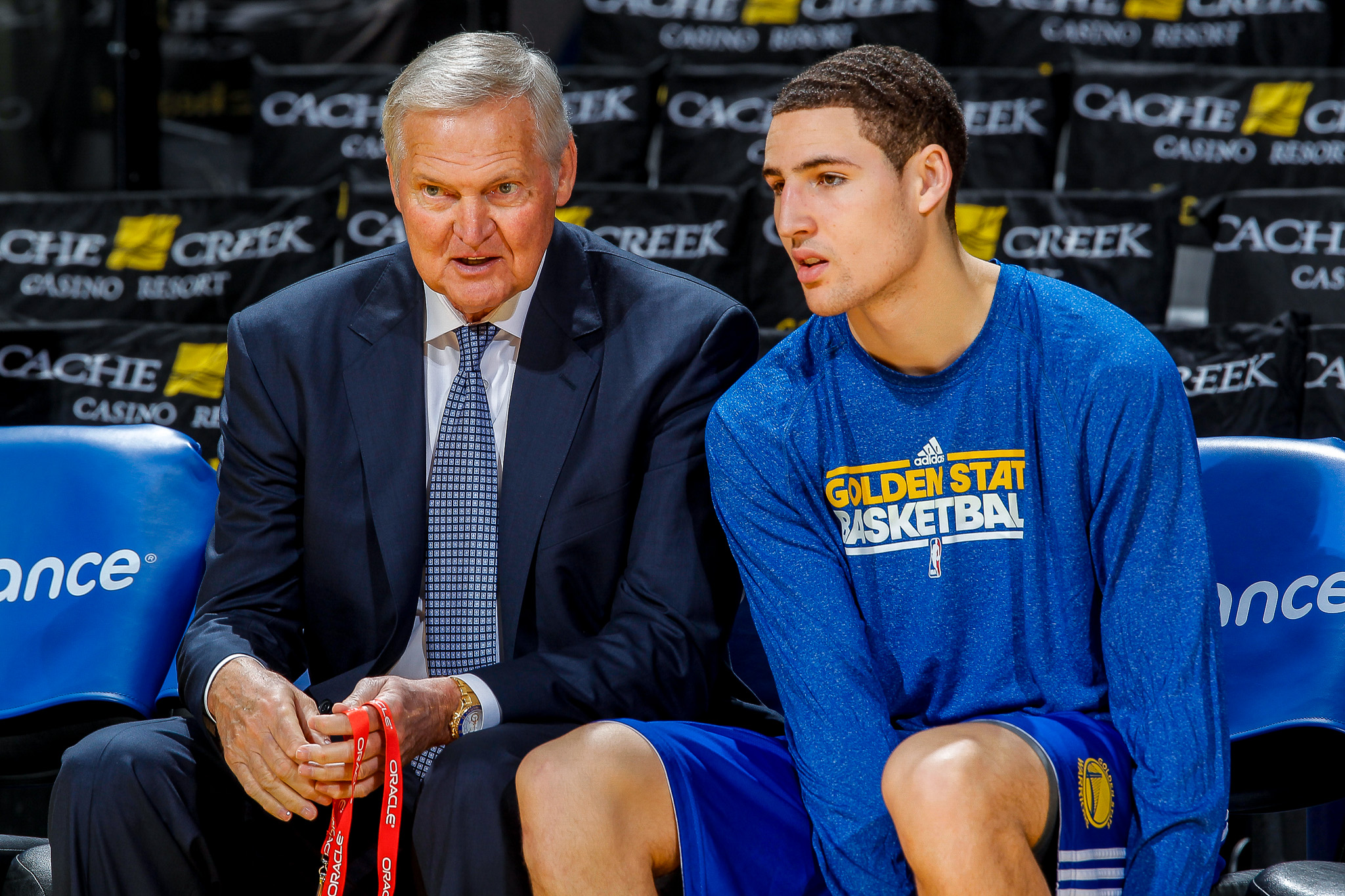 肋部身后 肋部身后